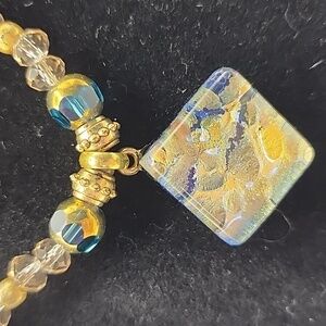 Elegant Gold and Blue Beaded Necklace - Murano Glass‎